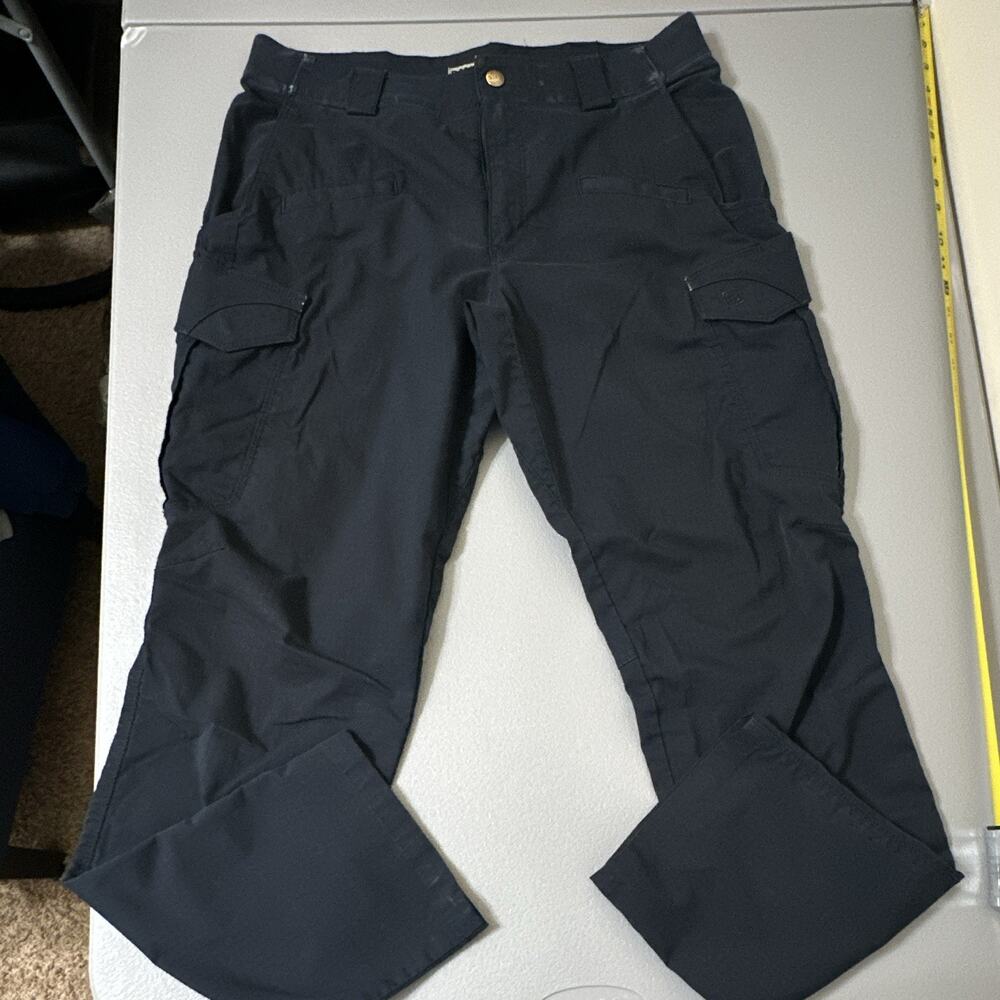 5.11 Tactical Men's Ripstop Tactical Cargo Pants Black Solid Regular 32x32